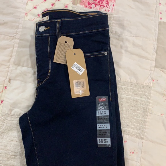 Levi Skinny Blue Jeans - Picture 3 of 3